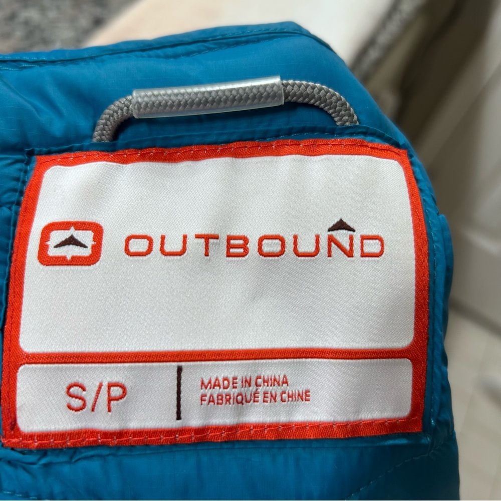Blue ladies puffer coat - Picture 6 of 6